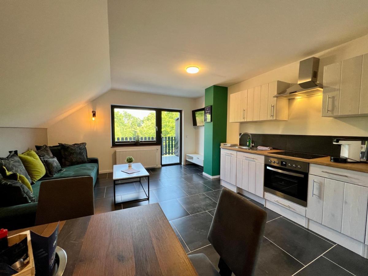 Junipro Apartments & Rooms Bosen-Eckelhausen Eksteriør bilde