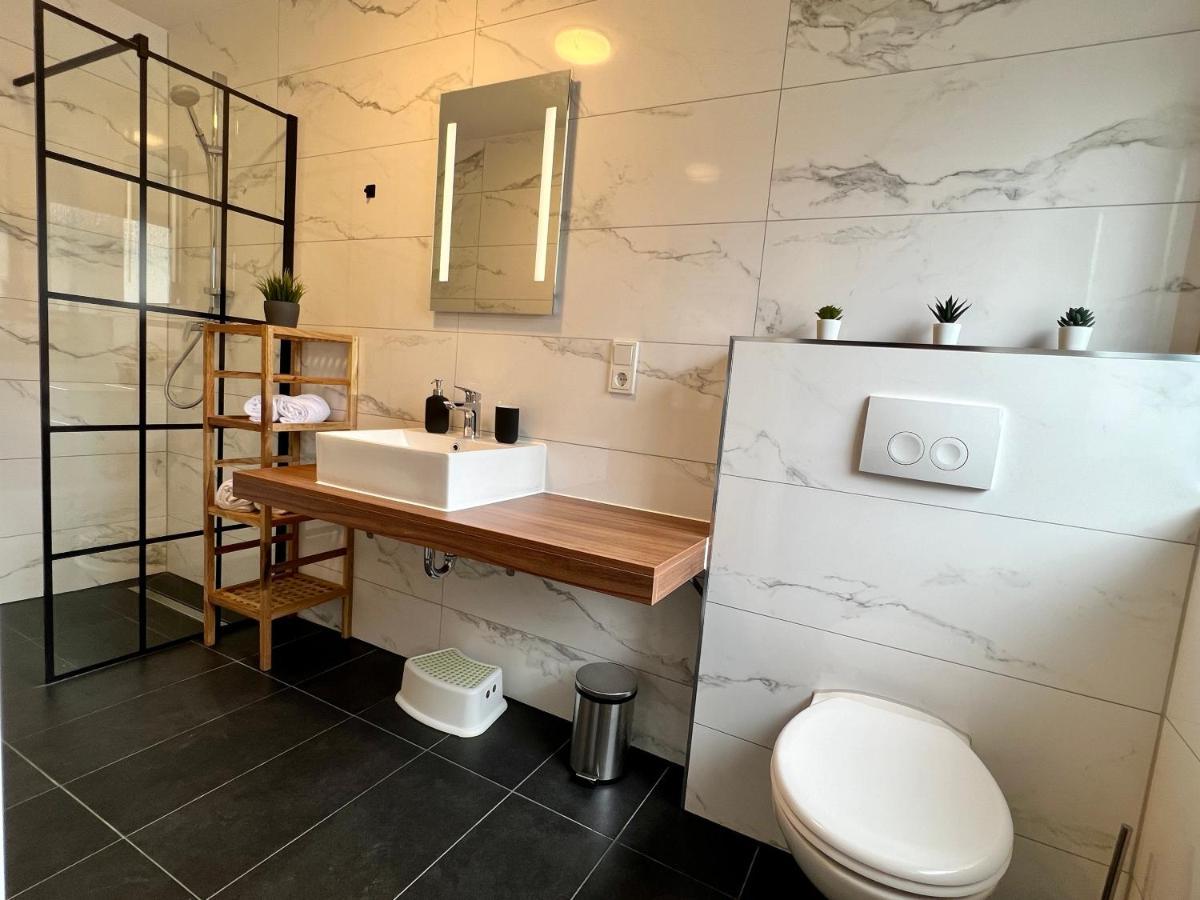 Junipro Apartments & Rooms Bosen-Eckelhausen Eksteriør bilde
